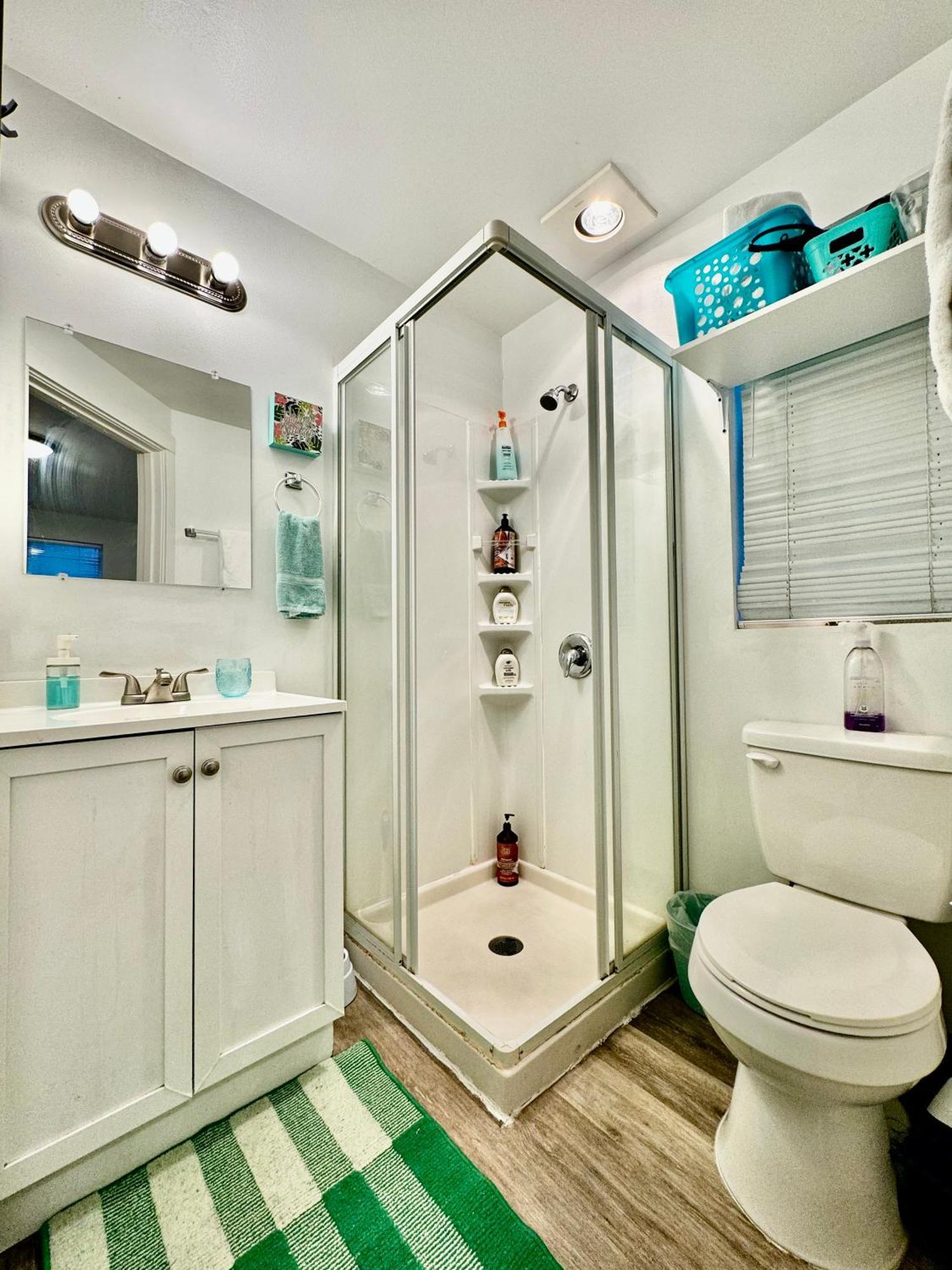 Micro Studio Apartment 10 Minutes Walk To University Of Washington Seattle Exterior foto