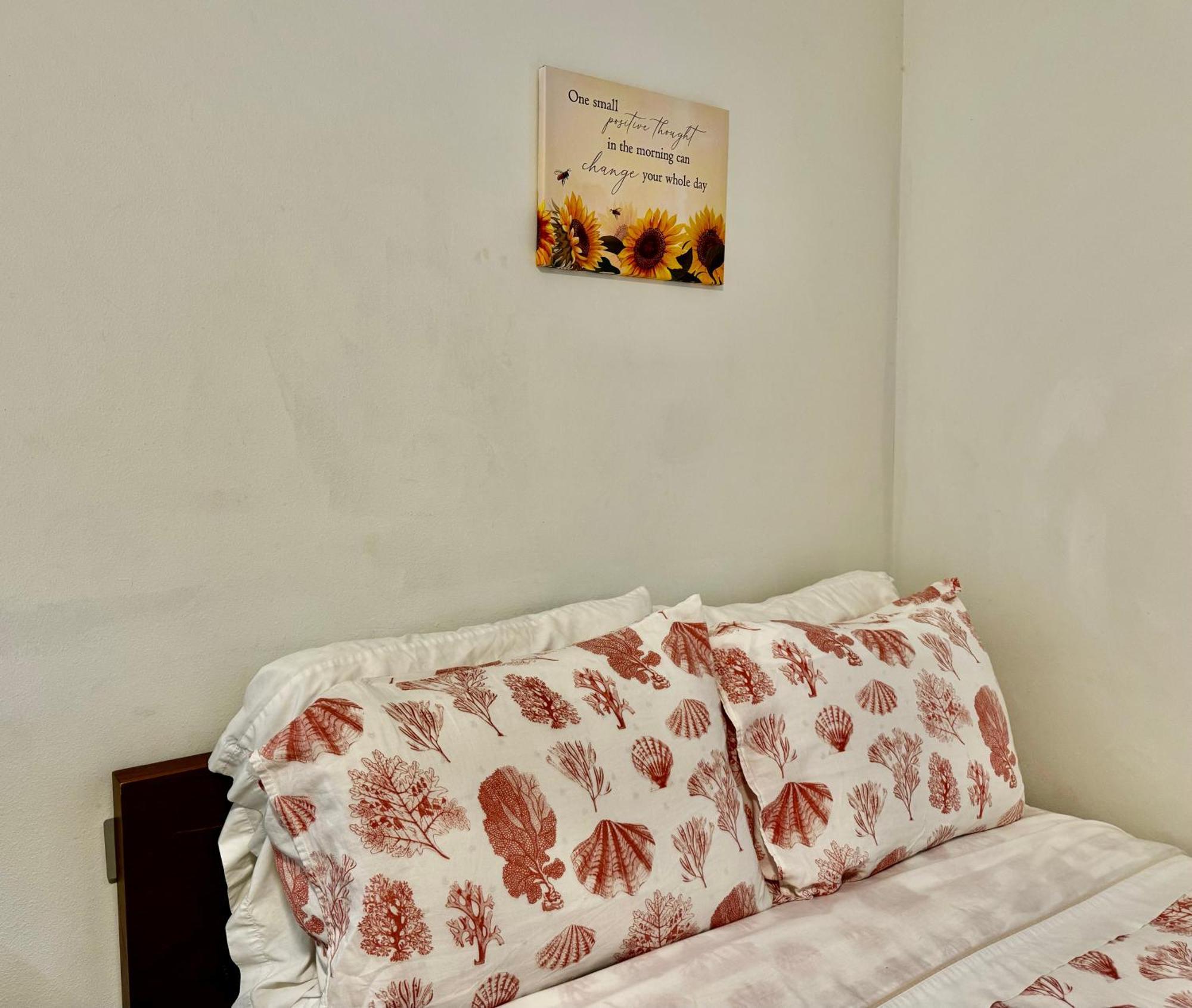 Micro Studio Apartment 10 Minutes Walk To University Of Washington Seattle Exterior foto